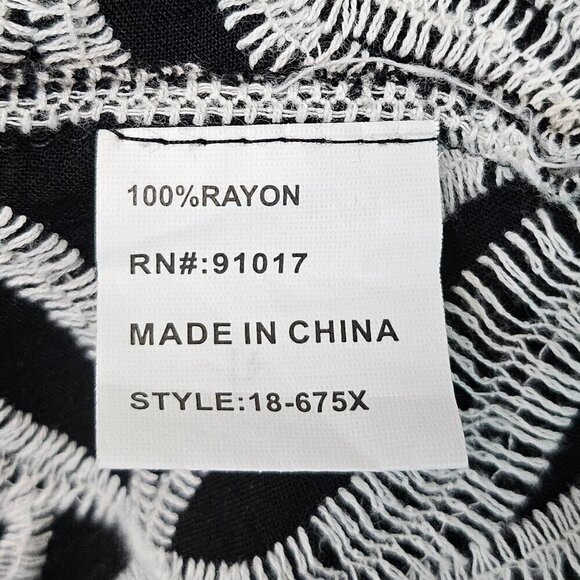 Solitaire Black & White Embellished Top - A True Showstopper! Size 1X - Picture 7 of 7